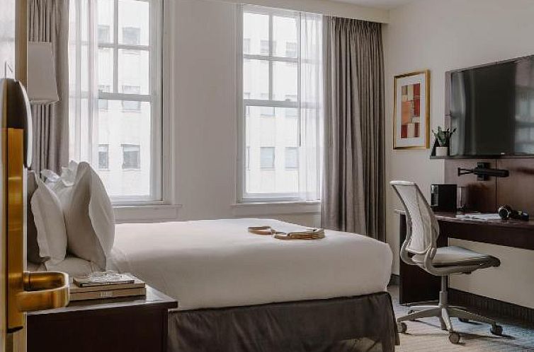 Club Quarters Hotel in Houston