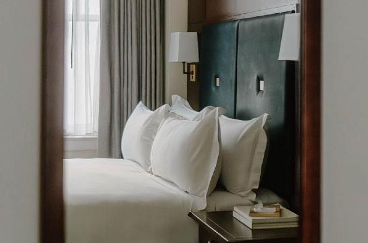 Club Quarters Hotel in Houston