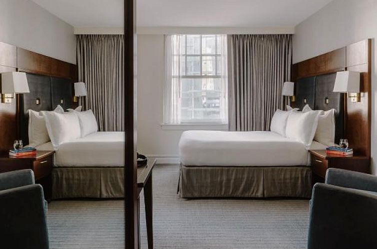 Club Quarters Hotel in Houston