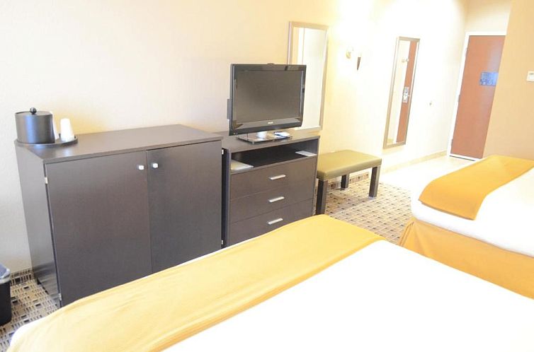 Holiday Inn Express Hotel & Suites Houston Energy Corridor -