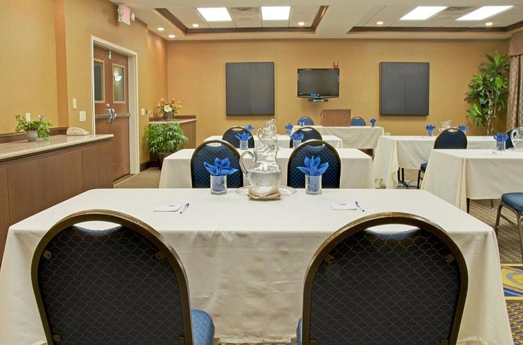 Holiday Inn Express Hotel & Suites Houston Energy Corridor -