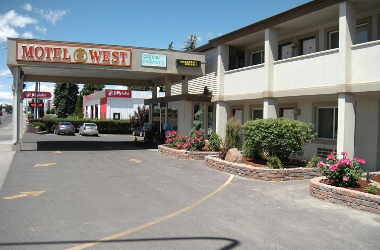 Motel West