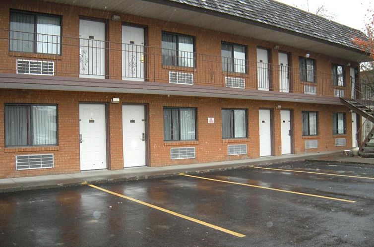 Motel West