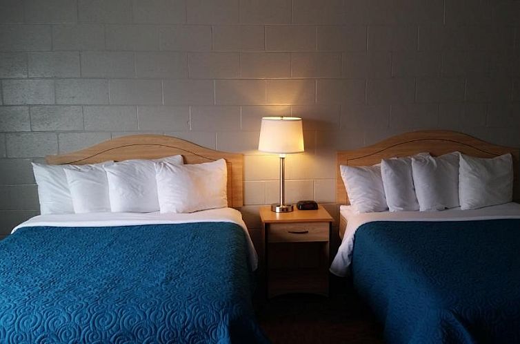 Motel West
