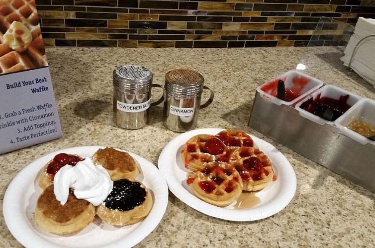 Best Western Plus CottonTree Inn