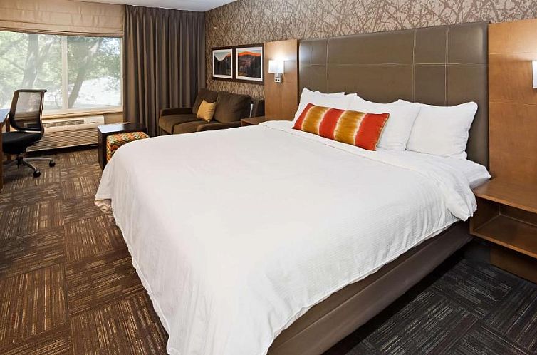 Best Western Plus CottonTree Inn