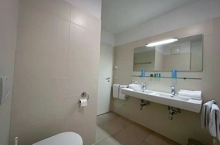 Ski &amp; Golf Apartment Top13