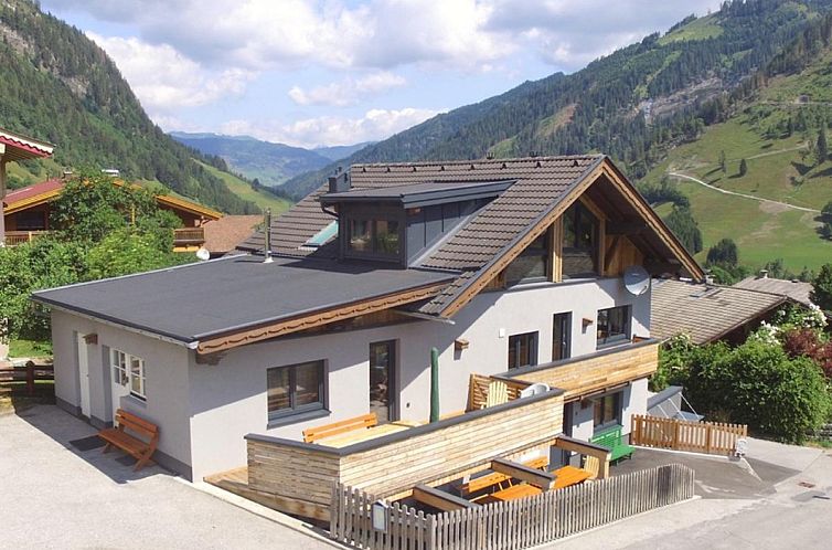Golden Hirsch