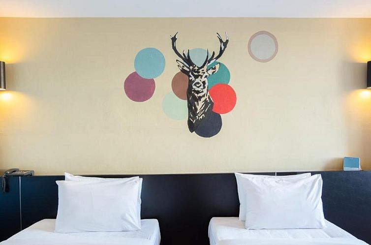 Pen Ta Hug Hotel