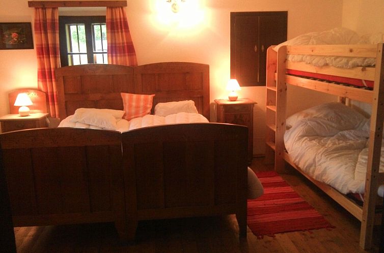 Appartement Erdgeschosswohnung in 320 Jahre altem Haus