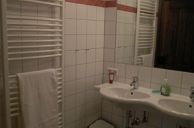 Appartement Erdgeschosswohnung in 320 Jahre altem Haus