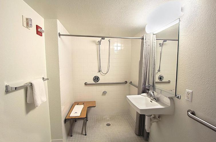 Motel 6-Piscataway, NJ