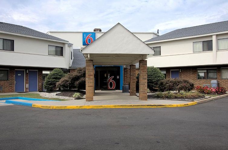 Motel 6-Piscataway, NJ