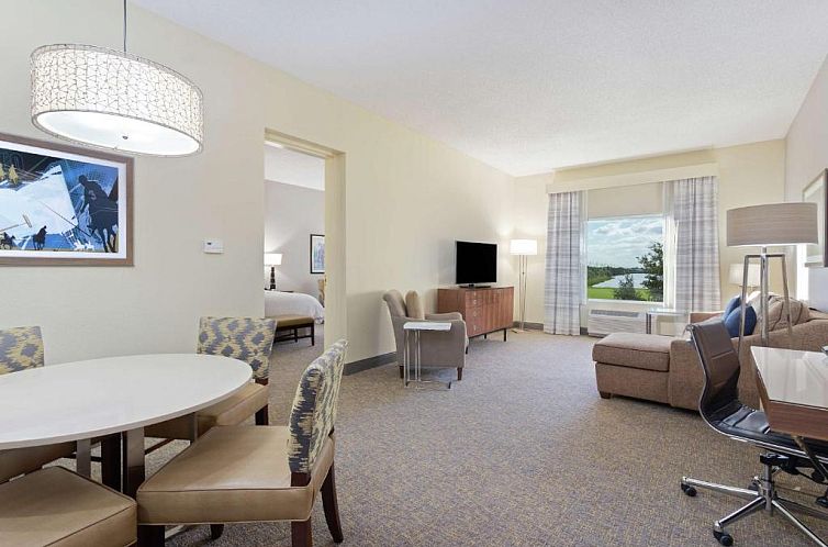 Hampton Inn & Suites Wellington