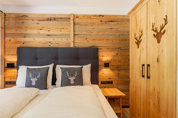 Pinzgau Lodge 1B