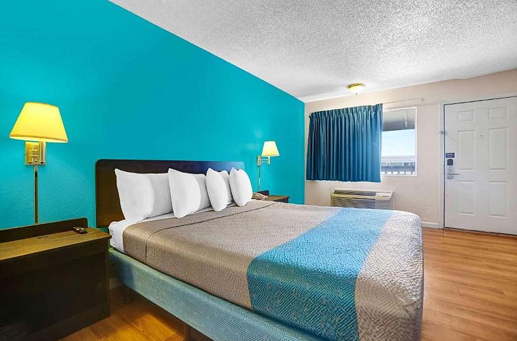 Motel 6-Fort Bragg, CA