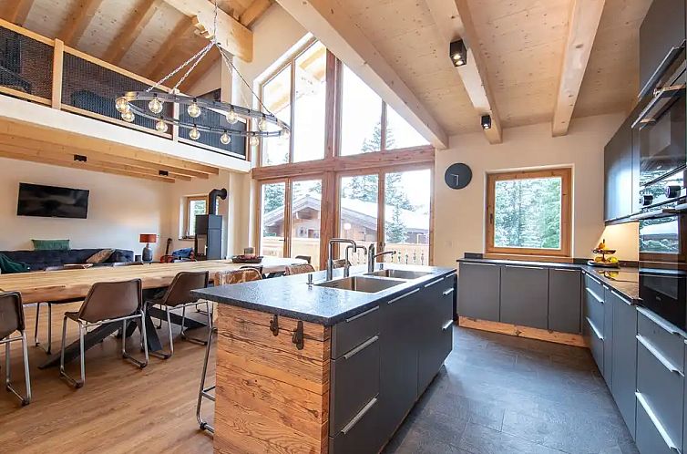 Chalet Zillertal Arena XL
