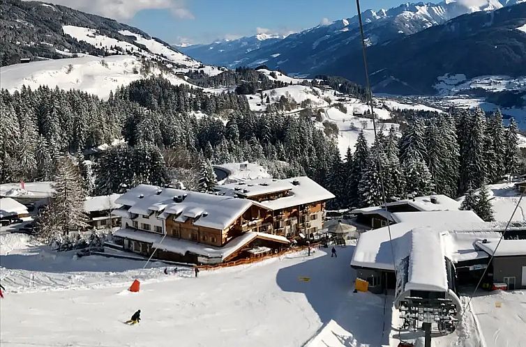 Penthouse JenSen SKI IN / SKI OUT