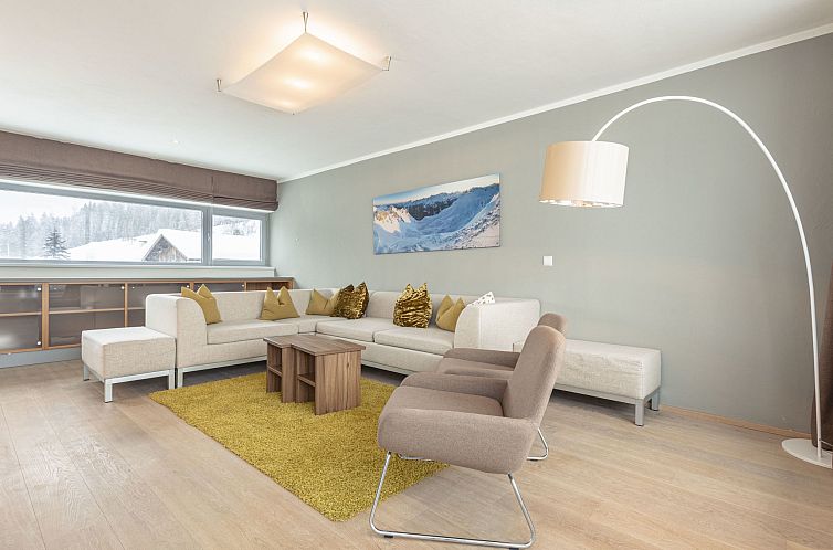 Appartement Penthouse mit 3 Schlafzimmern & Pool