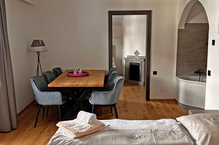 Appartement Suite bis zu 4 P. & Wellnessbereich