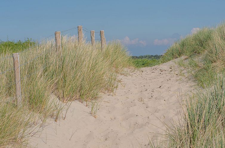 Vakantiehuis Vissershuis 92 with parking