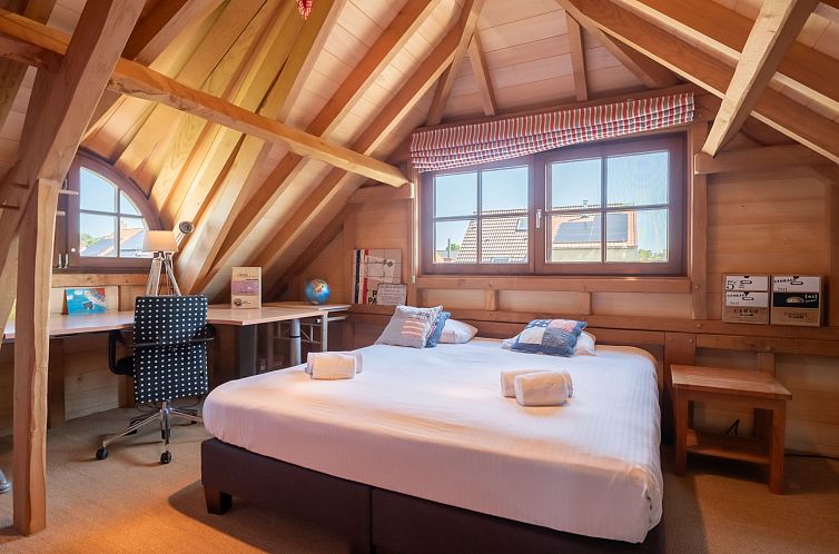 Vakantiehuis Villa Rosetree with sauna and pool table