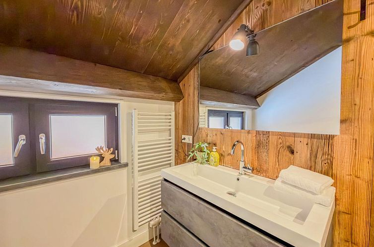 Seechalet Afritz