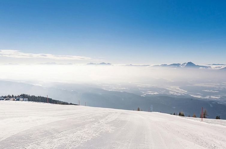 Bergblick am Afritzer See