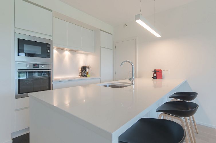 Appartement Duinenhof 18 with parking