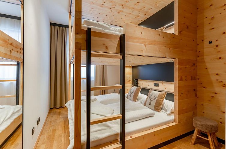 Zirbenlodge Sonnenalpe Nassfeld Top B01