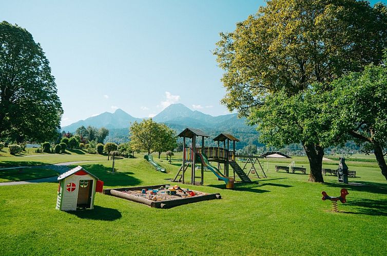 Ferienwohnungen und Ferienhäuser am Faaker See - Karglhof