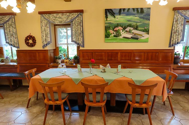 Appartement Waldpension in Steinfeld