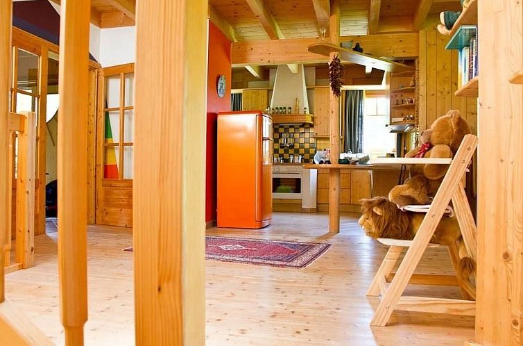 Vakantiehuis Komfortables Vollholzhaus in Fischertratten