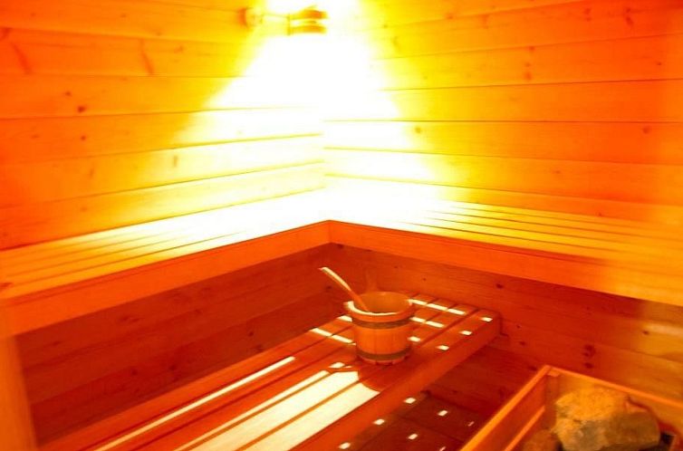 Vakantiehuis Komfortables Vollholzhaus in Fischertratten