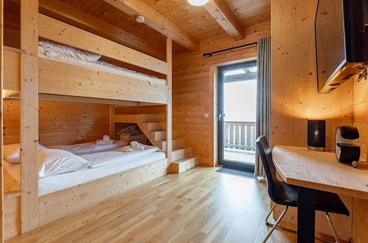 Alpina Lodge