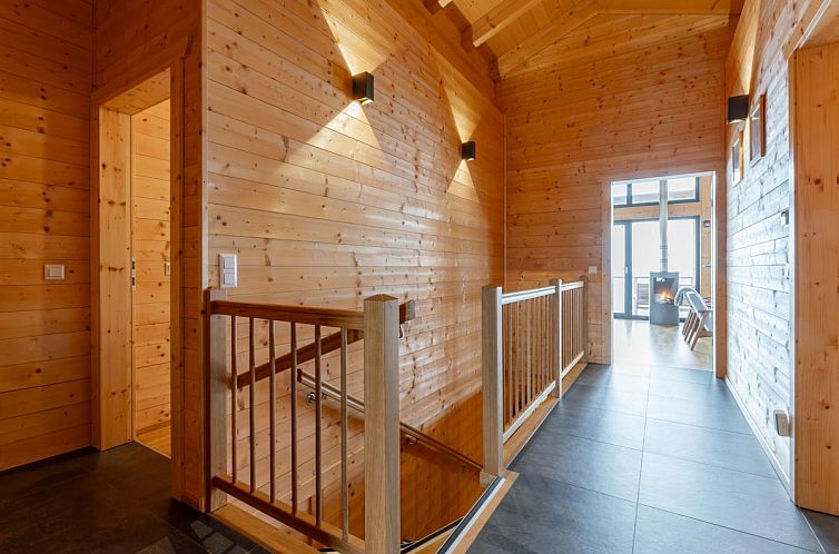 Alpina Lodge