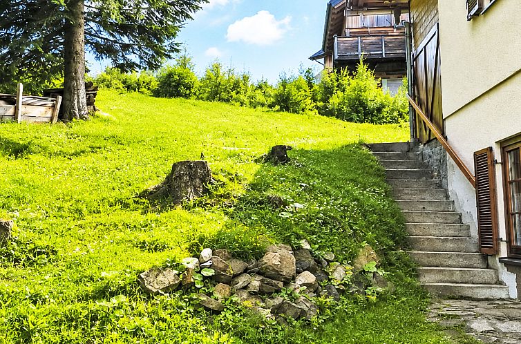 Vakantiehuis Tolles Ferienhaus mit Sauna und Whirlpool