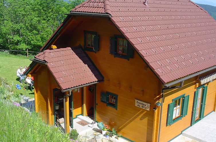 Vakantiehuis Almchalet Orter in Treffen am Ossiacher See
