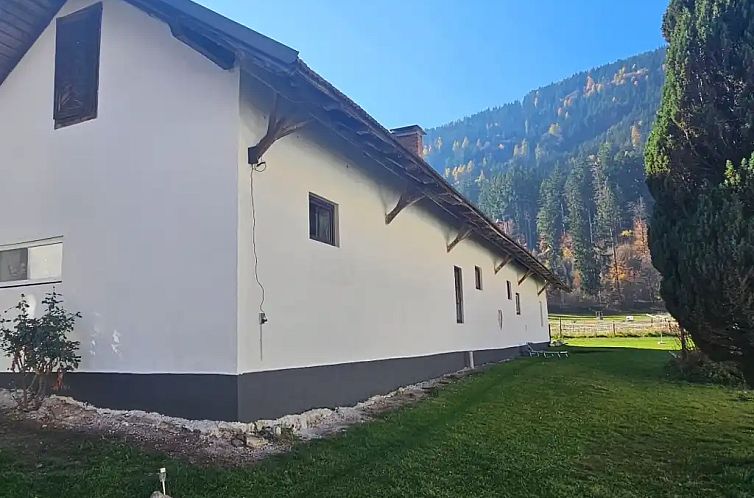 Ferien- und Pferdegut: Der See