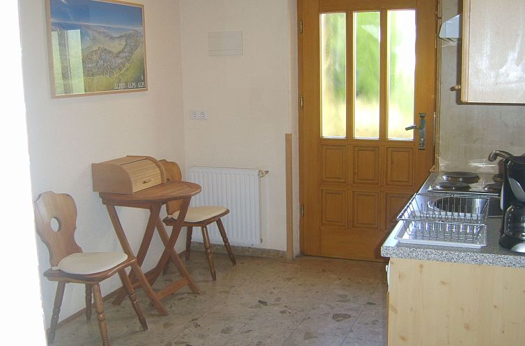 Appartement Ruhige Ferienwohnung in Feld am See