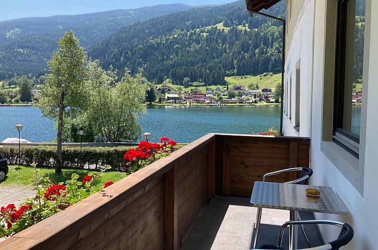 Guest house 1147816 - Apartment Karnten - Appartement SeeBrauer Wohnung 11