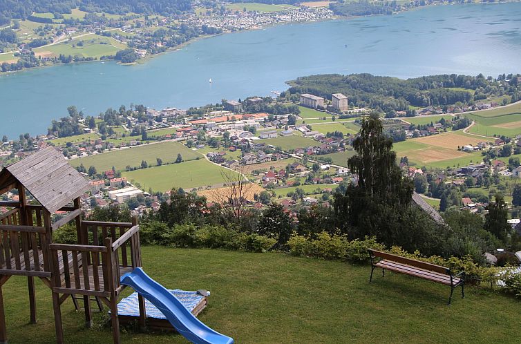 Appartement Appartement mit herrlichem Berg- und Seeblick