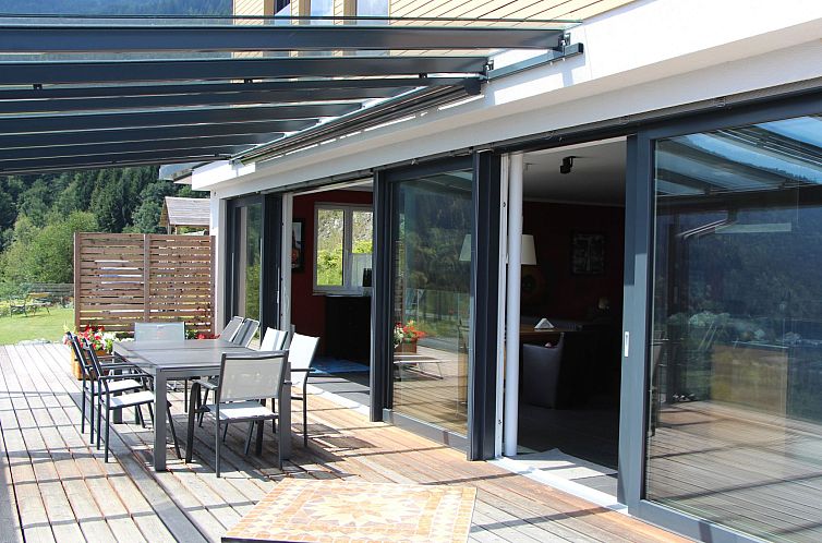 Appartement Appartement mit herrlichem Berg- und Seeblick