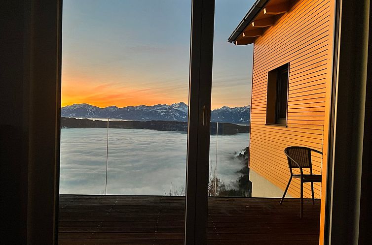 Vakantiehuis Freistehendes Ferienhaus mit Blick auf den See