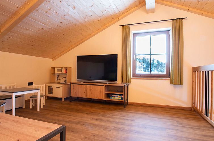 Vakantiehuis in Gemeinde Hermagor-Pressegger See mit Terrass