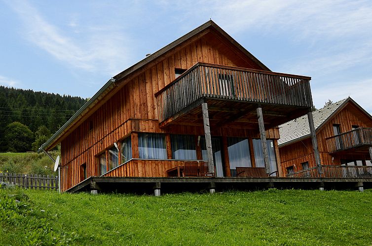 Vakantiehuis # 139 mit 4 Schlafzimmern & Sprudelbad