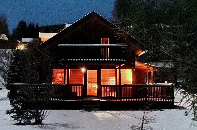 Vakantiehuis # 140 mit 4 Schlafzimmern & Sauna