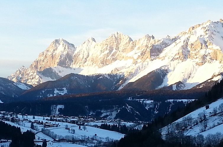 Appartement mit Balkon und herrlichem Ausblick