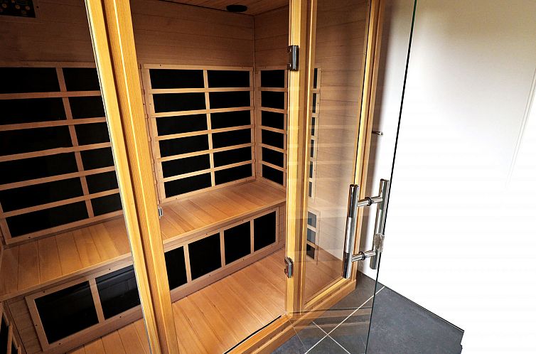Vakantiehuis Superior #11 IR-Sauna&Sprudelwanne