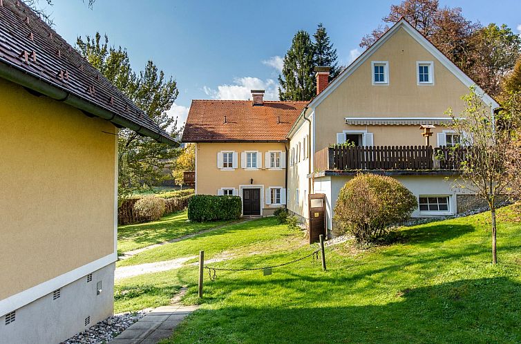 Appartement Landgut mit Terrasse